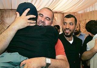 Alger rapatrie ses 32 ressortissants libérés par Israël