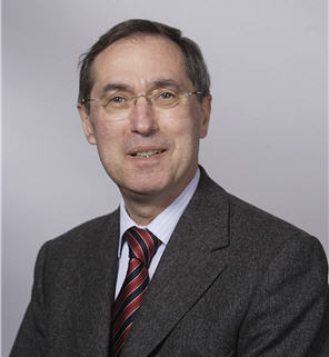 Algérie-France : Le SG de l’Elysée chez Bouteflika