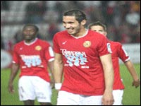 Cherfa : “Prêt à porter les couleurs de l’EN”