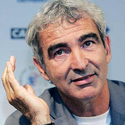 Domenech  :«Contre l’Afrique du Sud, il faut jouer comme les Algériens»