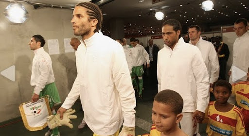 James «La défense algérienne est une muraille»