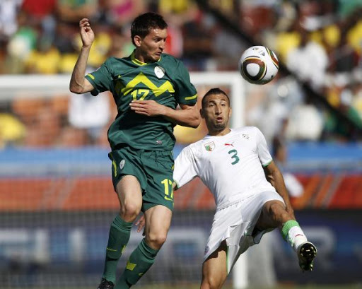 Lazio suit Belhadj