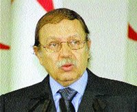 Le président Bouteflika au sommet du G8