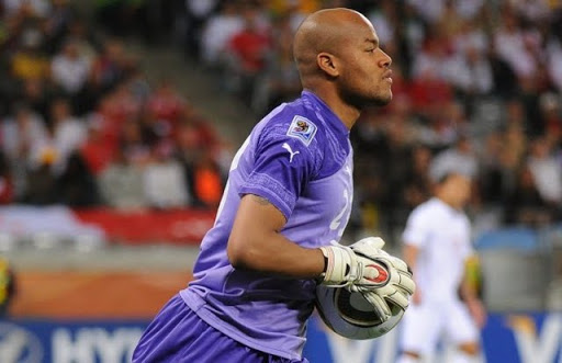 M’bolhi reconduit face aux USA : Chaouchi devient numéro 2