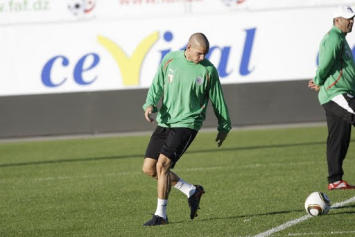 Medjani «Titulaire ou pas, je respecte les choix du coach»