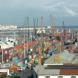 Port d’Alger : Un conteneur de fausses pièces de 10 DA