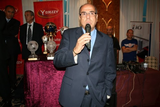 Raouraoua galvanise les joueurs