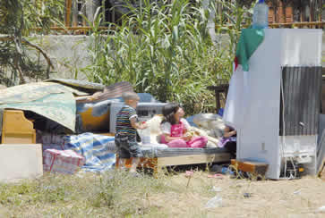 Suite à l&rsquo;éradication des bidonvilles de club des pins : Des familles SDF