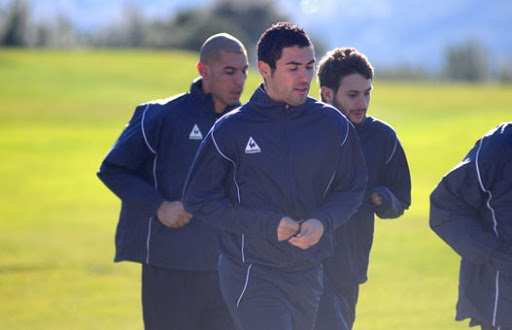 Yahia se blesse et sème la panique