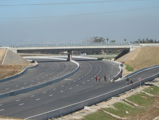 Autoroute Est-Ouest : Le projet totalement livré avant fin 2010