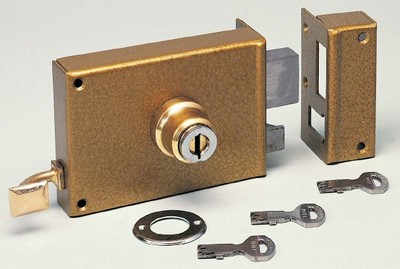 Deux millions de serrures contrefaites sur le marché