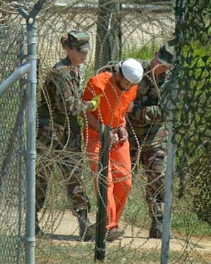 Guantanamo : La justice américaine réclame des preuves pour un détenu algérien