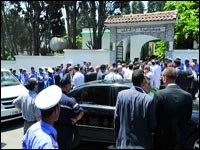 Le frère du président de la république enterré au cimetière de ben aknoun L’adieu à Mustapha Bouteflika