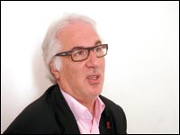 Le professeur Kamel sanhadji résume les travaux de la 18e conférence internationale sur le sida Nouveautés en matière de traitement contre le VIH