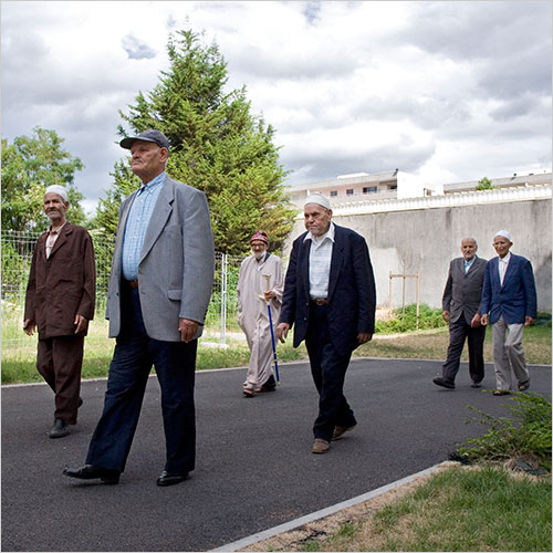 Les anciens combattants français et étrangers auront la même retraite