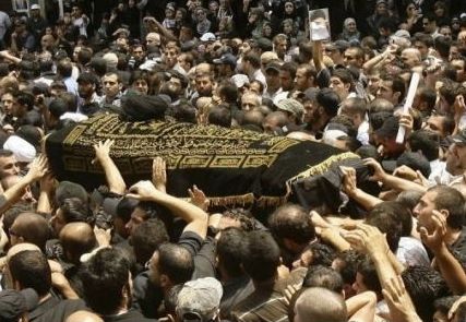 Liban : Des milliers de fidèles aux funérailles de l’ayatollah Fadlallah