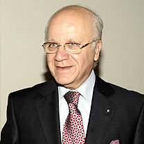 Medelci au Caire : “L&rsquo;Algérie encourage toute initiative visant la consolidation d&rsquo;une coopération arabo-africaine effective”