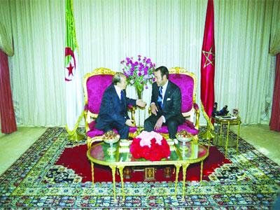 Mohammed VI a envoyé un message à Bouteflika Quand le Maroc souffle le chaud et le froid
