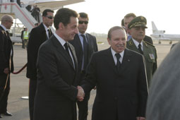 Plusieurs tractations sont actuellement en cours La France cherche à apaiser les tensions