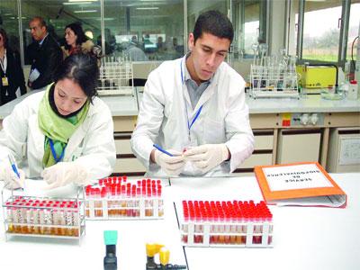 Pour garantir le passage au développement technologique La revalorisation du statut du chercheur universitaire s’impose