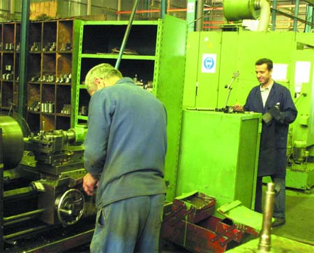 Production industrielle au premier trimestre 2010 : Le secteur public s’enfonce