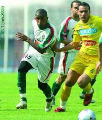 Transferts-L&rsquo;algérien Bouguèche pisté par le Club Africain