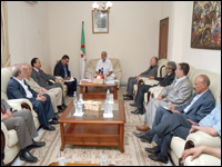 Alors qu’il devait aborder le sujet Belkhadem évite la question de la repentance de la France