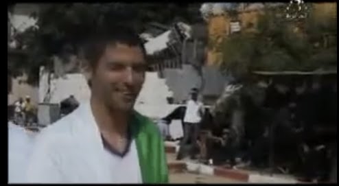 Caméra cachée (Wech dani) Antar Yahia