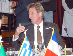 Le France mis en garde ses ressortissant contre le risque terroriste en Algérie