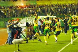 Le match JSK – AL-Ahly a été géré de manière exemplaire:La leçon algérienne