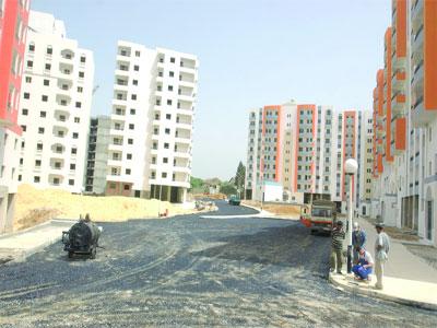 500 logements AADL distribués hier à Bachdjarah Les sites de Hraoua, Souidania, Ouled Fayet et Aïn Benian seront livrés d’ici la fin de l’année