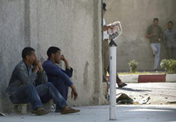 Abdelaziz Bouteflika s’enquiert du secteur de Tayeb Louh La lutte contre le chômage sera intensifiée