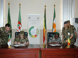 Clôture de la réunion des chefs d’état-major sur le Sahel Aqmi dans le collimateur de l’armée