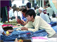 Conséquence de la baisse du pouvoir d’achat à la veille de L’aÏd Rush sur les vêtements made in China