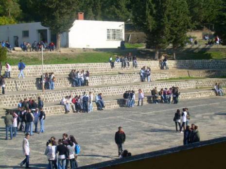 De la jupe au lycée pour dénoncer l&rsquo;excès de zèle des surveillants !