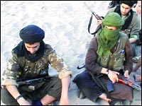 Des fondateurs du GSPC, du GIA et de l’ex-FIS en appellent aux ulémas “Les terroristes doivent déposer les armes”