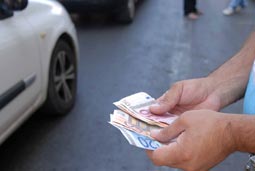 Malgré l’existence d’une note régissant la création des bureaux de change:1.5 Milliard échappe au fisc en Algérie