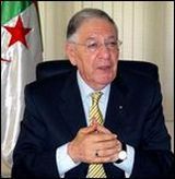 Mme Tayati, la femme qui a tenu tête à Ould Abbes, « dégradée » au poste d’administrateur