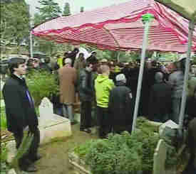 Mosquées, mausolées et cimetières Un Aïd sous surveillance