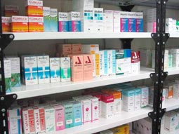 Suite à la circulaire promulguée par le premier ministère Le Snapo salue la décision de confier la distribution des médicaments locaux aux producteurs