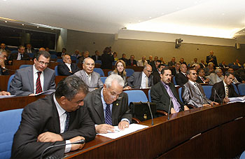 APN : 193 députés inscrits au débat général