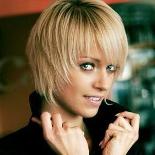 Astuces pour rendre les cheveux frisés lisses et doux