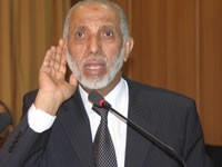 Belkhadem convoque le BP en urgence