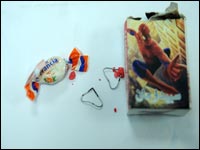 Cela se vend au vu et au su de tous : Attention, bonbons dangereux !