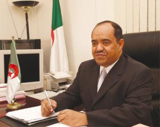 Commerce extérieur,Plaintes contre dix banque