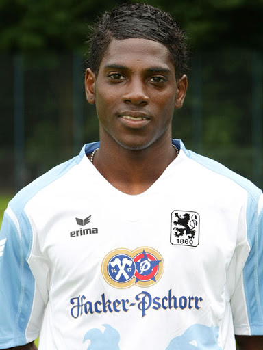 David Manga : «Il vous sera difficile  de remplacer Ziani»