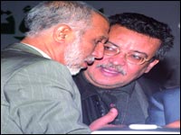 El-Hadi Khaldi rompt le silence face à Belkhadem,L’avenir du FLN en jeu