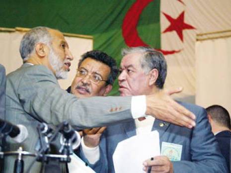 FLN : la guerre des clans fait rage