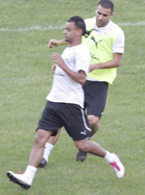 Hadj Aïssa «Prêt à remplacer Ziani et Boudebouz»