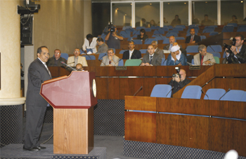 M. Mohammed Laksaci : “Une nouvelle réglementation pour gérer le risque lié à l’excédent de liquidité bancaire”